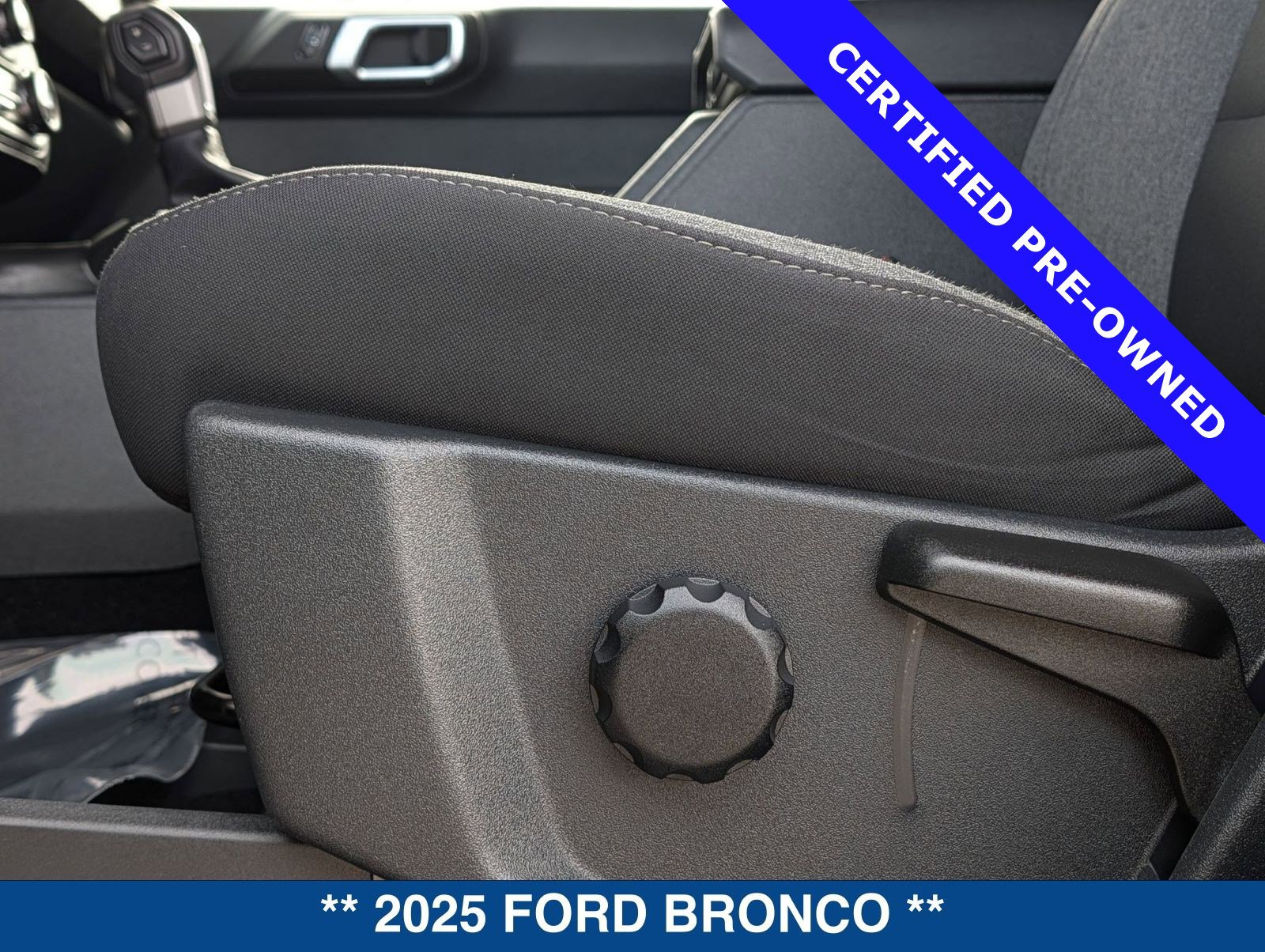 Certified 2025 Ford Bronco Big Bend AWD/4WD image 38