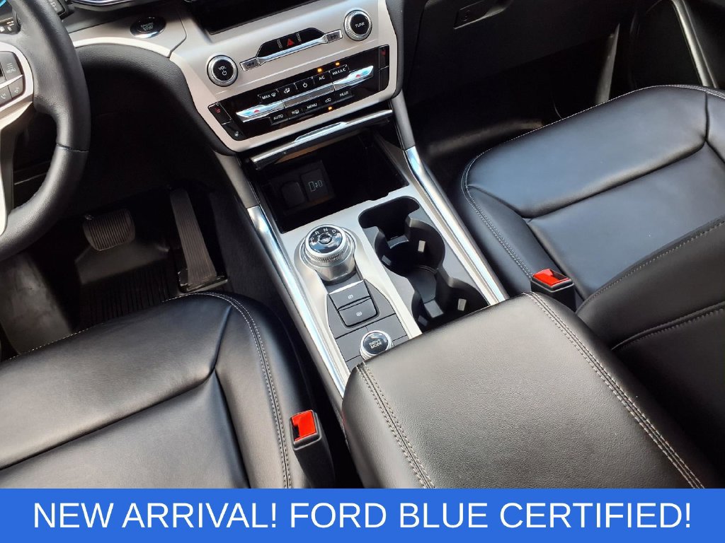 Certified 2023 Ford Explorer XLT w/ Equipment Group 202A AWD/4WD image 18