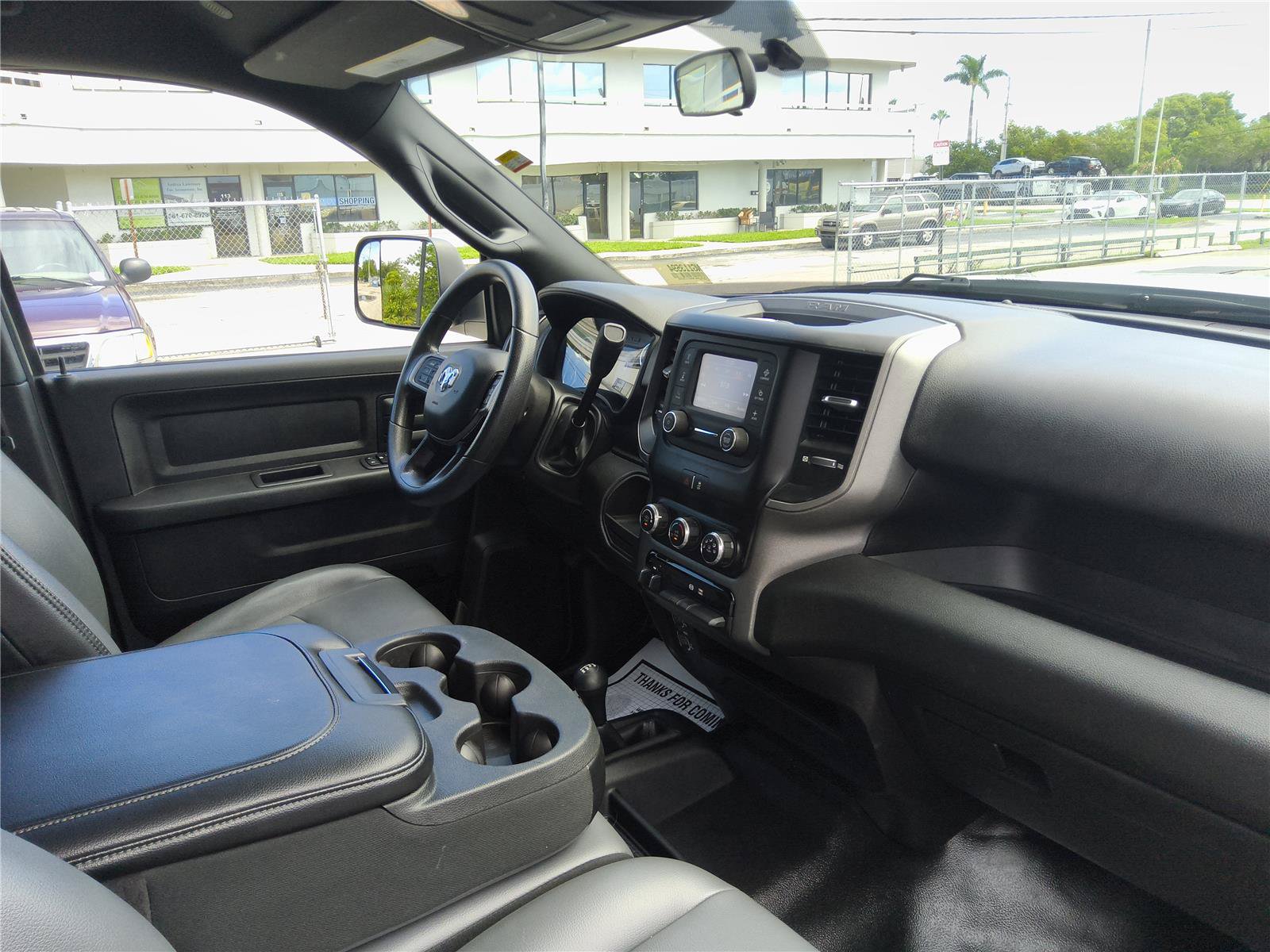 Used 2022 RAM 3500 Tradesman w/ Chrome Appearance Group AWD/4WD image 34