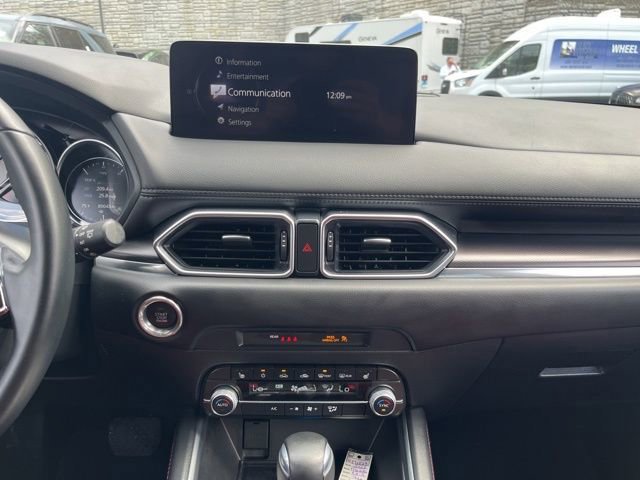 Used 2023 MAZDA CX-5 Carbon Edition image 40