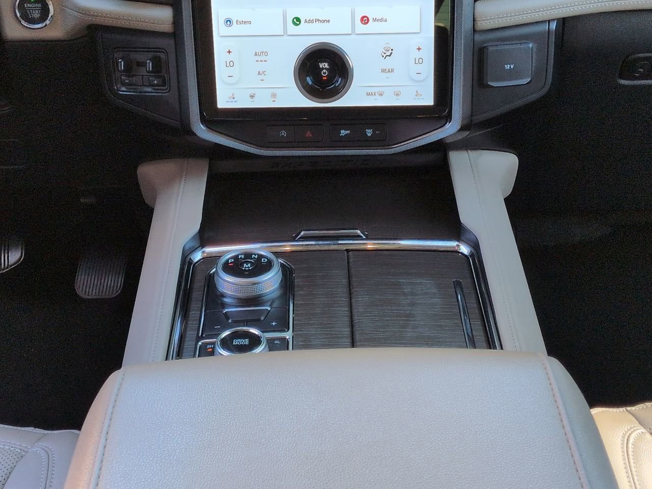 Certified 2023 Ford Expedition Limited AWD/4WD image 19