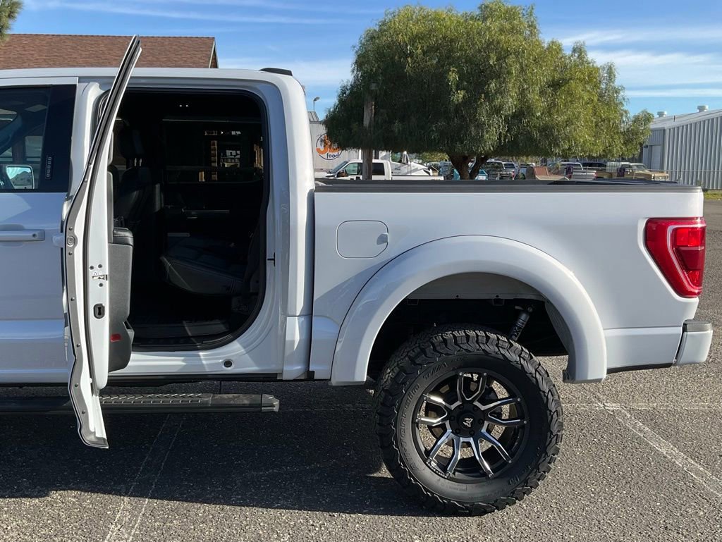 Certified 2022 Ford F150 XLT w/ Equipment Group 302A High image 36