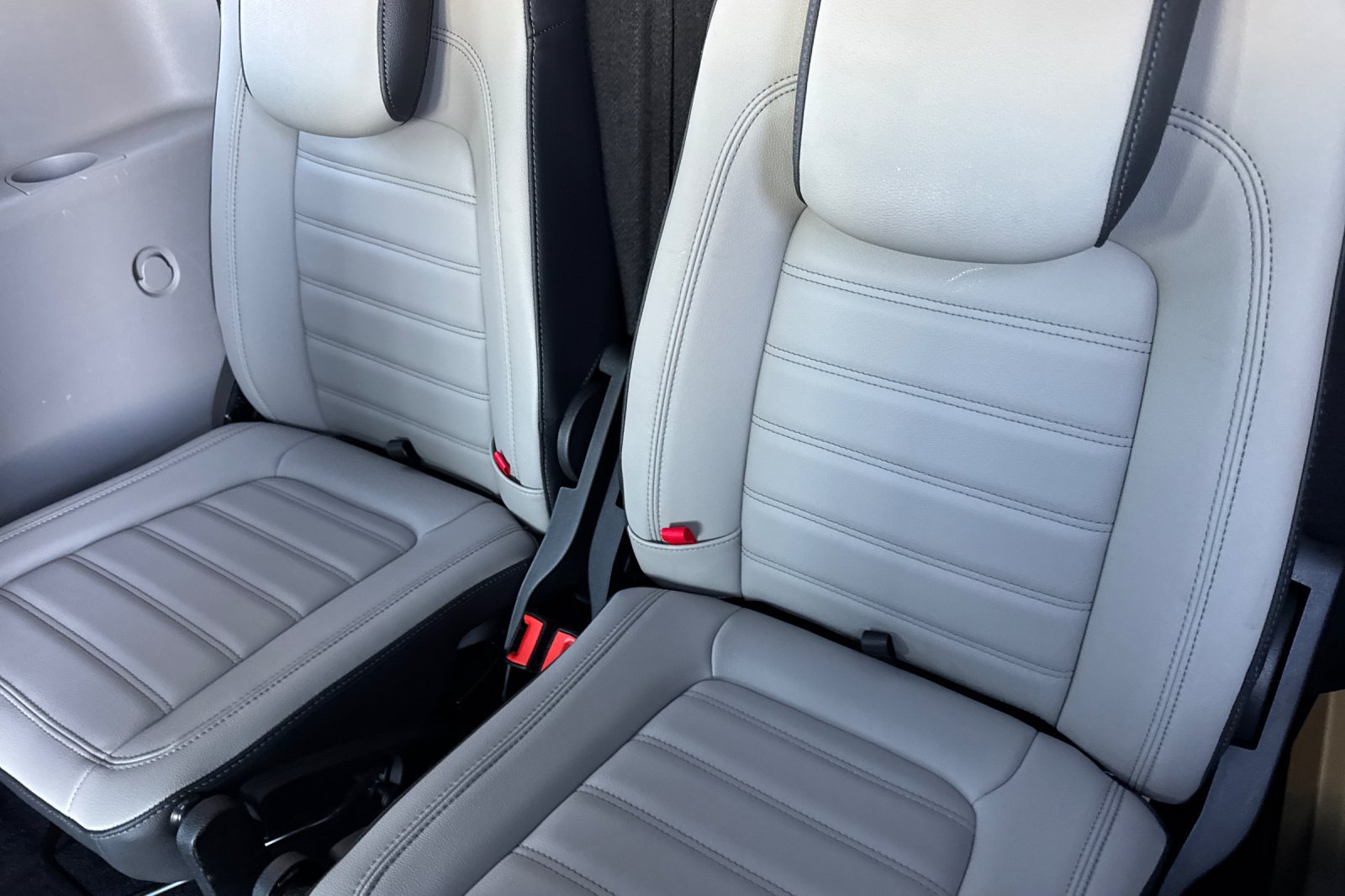 Certified 2023 Ford Transit Connect Titanium FWD image 19