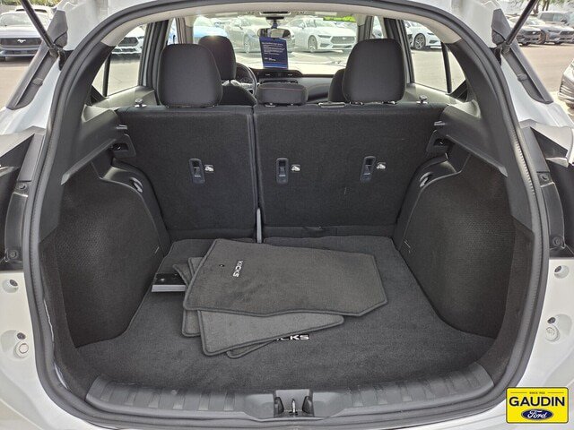 Used 2024 Nissan Kicks SR FWD image 14