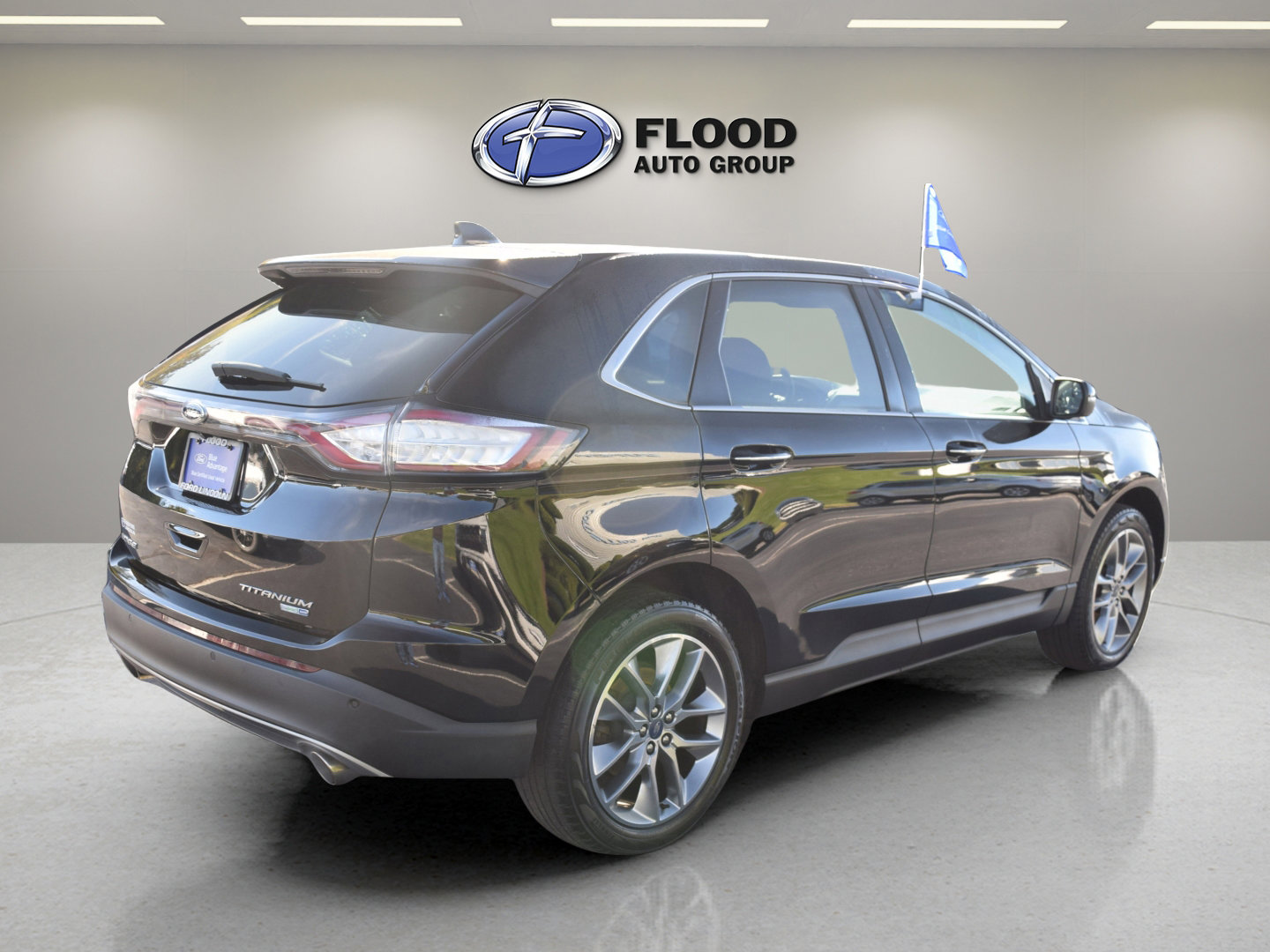 Certified 2018 Ford Edge Titanium w/ Equipment Group 301A image 4