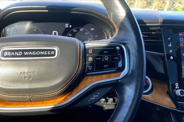 Used 2022 Jeep Grand Wagoneer Series III w/ Rear Seat Video Group 1 image 24