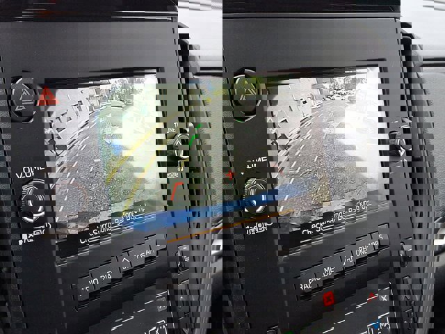 Used 2025 Subaru Impreza 2.0i AWD/4WD image 12