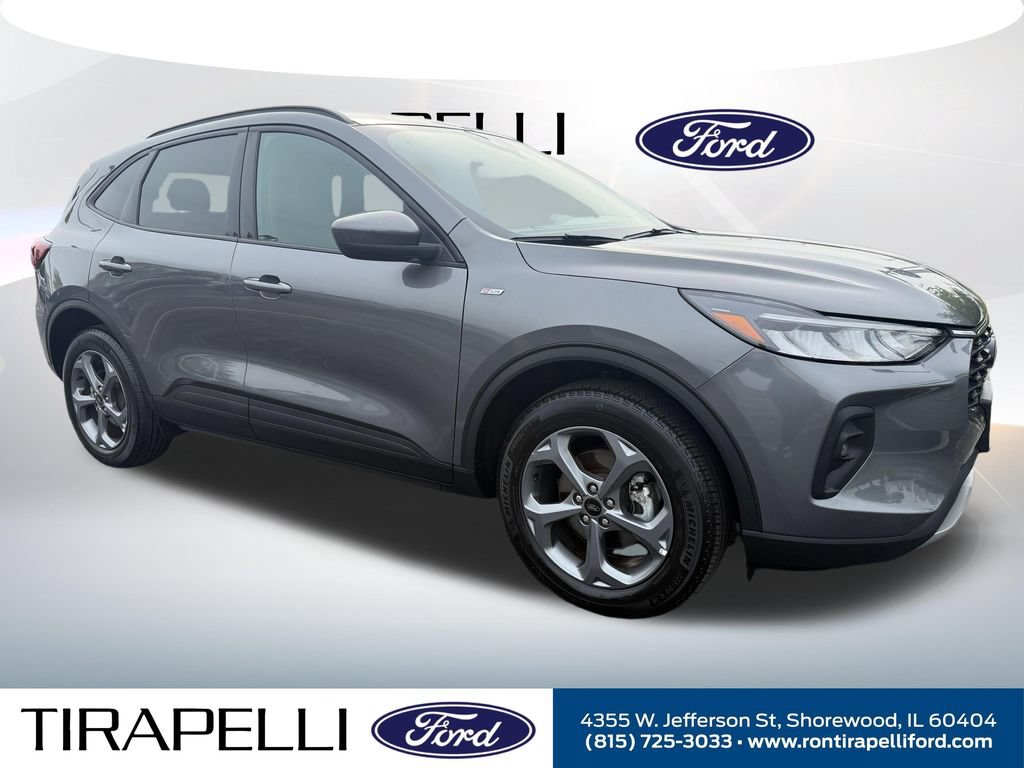Certified 2025 Ford Escape ST-Line Select AWD/4WD image 5