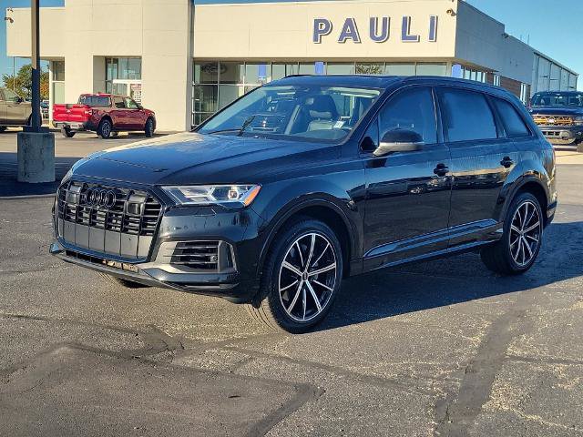 Used 2023 Audi Q7 3.0T Premium Plus w/ Premium Plus Package AWD/4WD image 2
