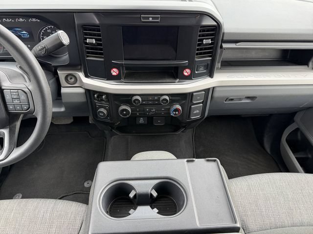 Certified 2025 Ford F250 XLT AWD/4WD image 11
