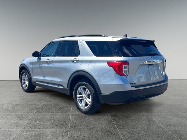 Certified 2023 Ford Explorer XLT AWD/4WD image 4