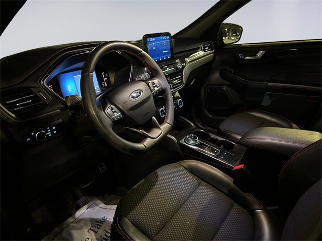 Certified 2024 Ford Escape ST-Line image 9