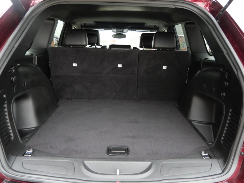 Used 2022 Jeep Grand Cherokee Limited RWD image 12