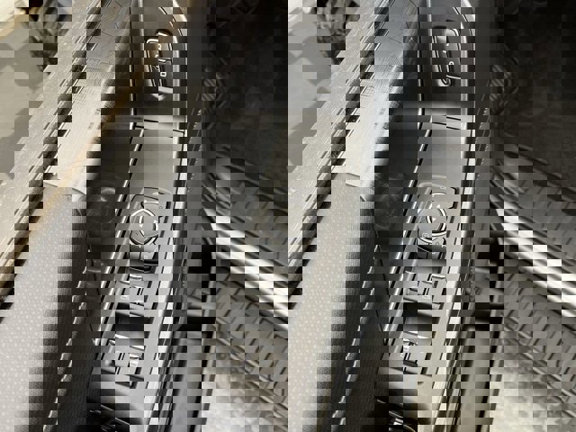 Certified 2022 Ford F150 XLT w/ Equipment Group 302A High image 11