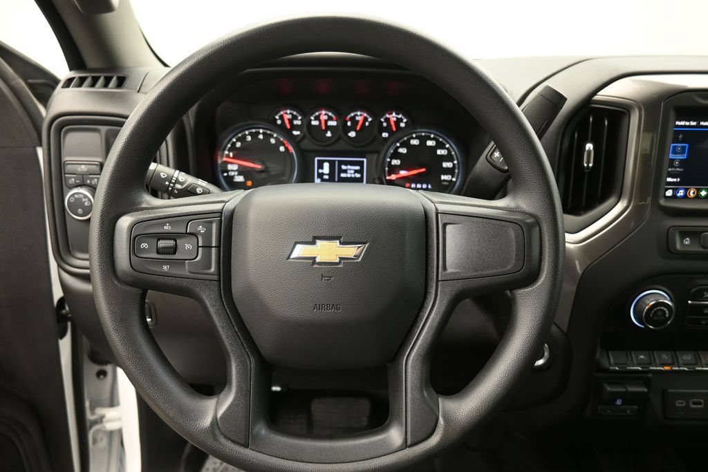 Used 2025 Chevrolet Silverado 1500 W/T w/ WT Value Package RWD image 6