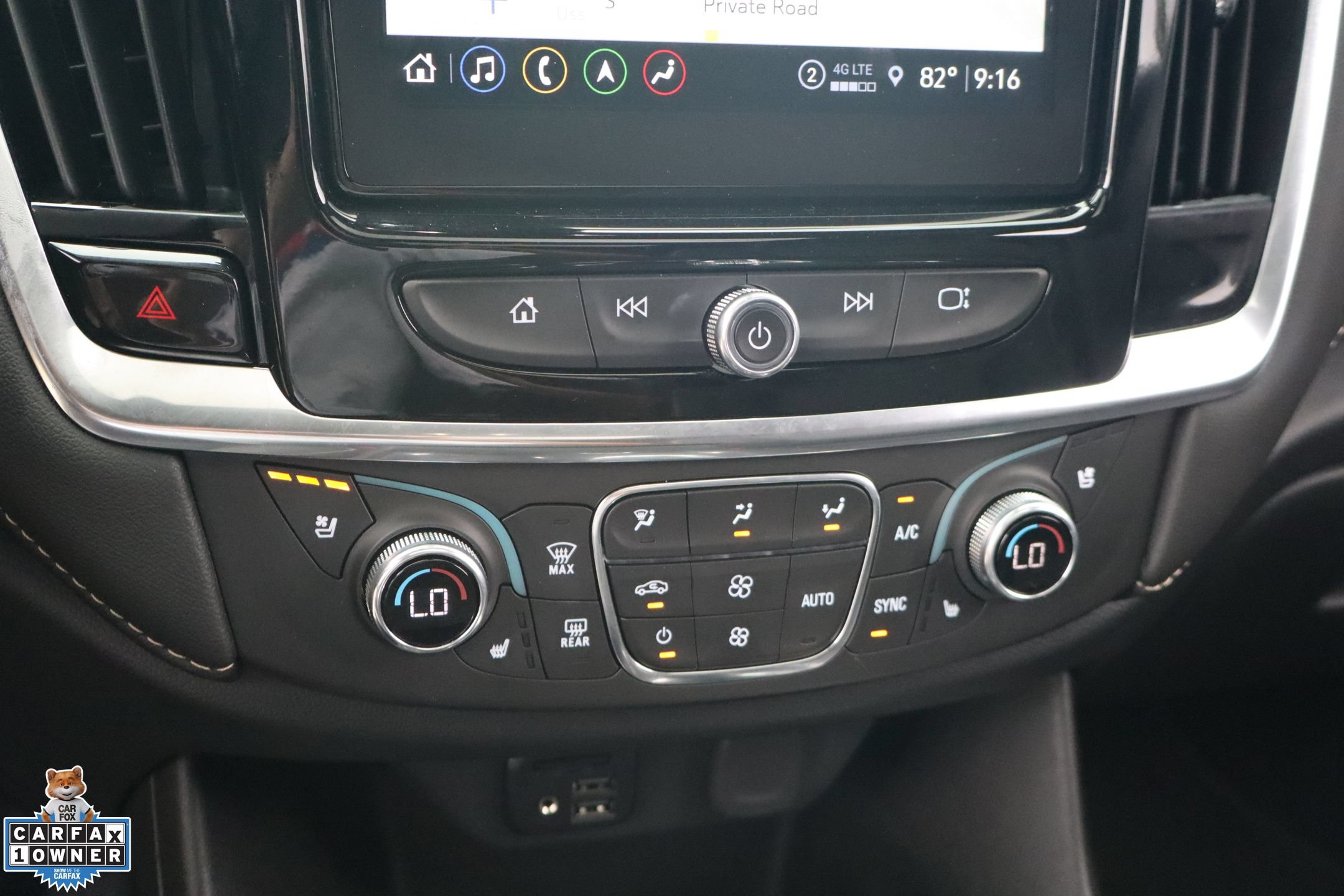 Used 2023 Chevrolet Traverse Premier FWD image 21