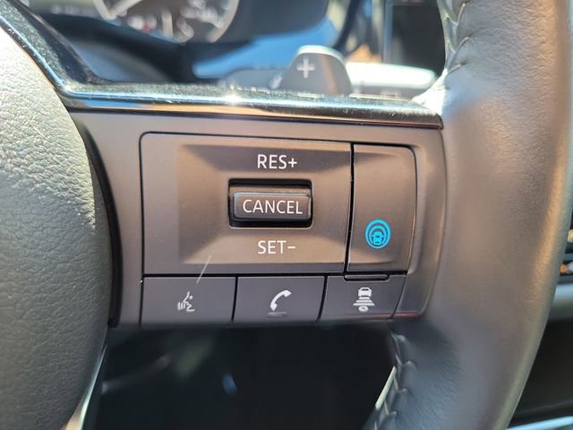 Used 2022 Nissan Pathfinder SL w/ SL Premium Package image 11