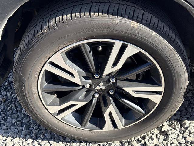 Used 2025 Mitsubishi Eclipse Cross AWD image 6