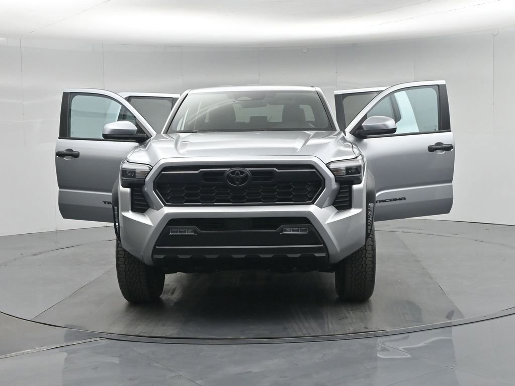 Used 2025 Toyota Tacoma TRD Off-Road image 54