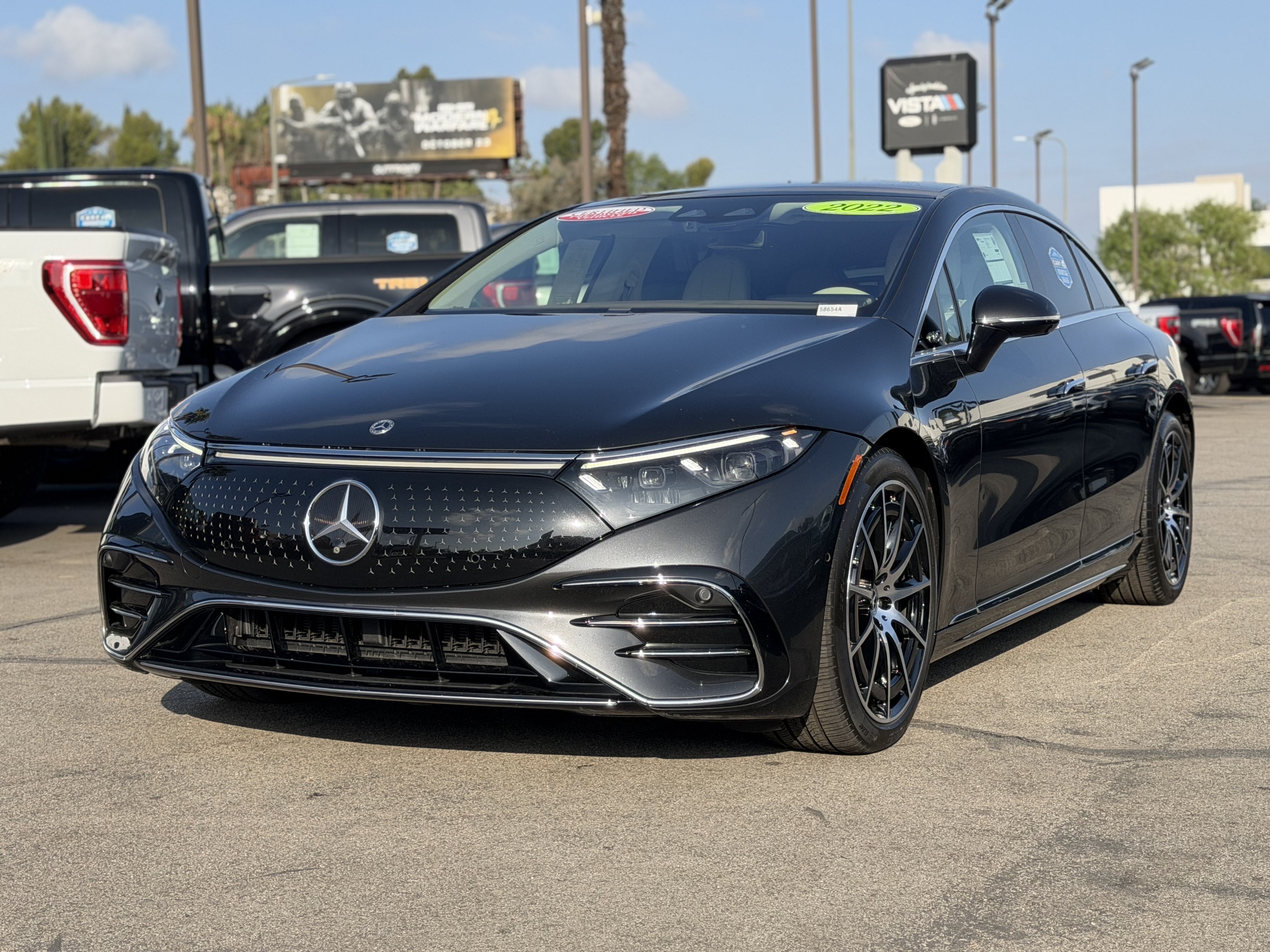 Used 2022 Mercedes-Benz EQS 450+ Sedan image 3