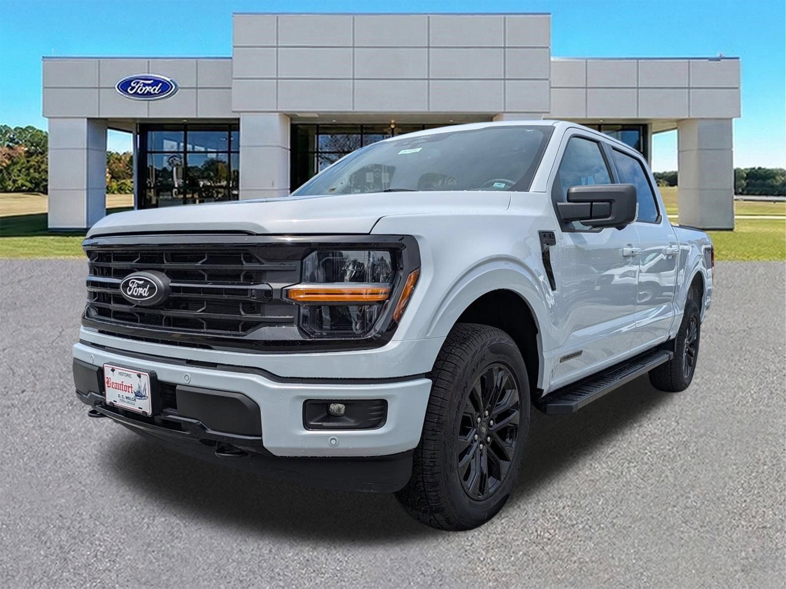 Certified 2025 Ford F150 XLT w/ Equipment Group 302A MID AWD/4WD image 4