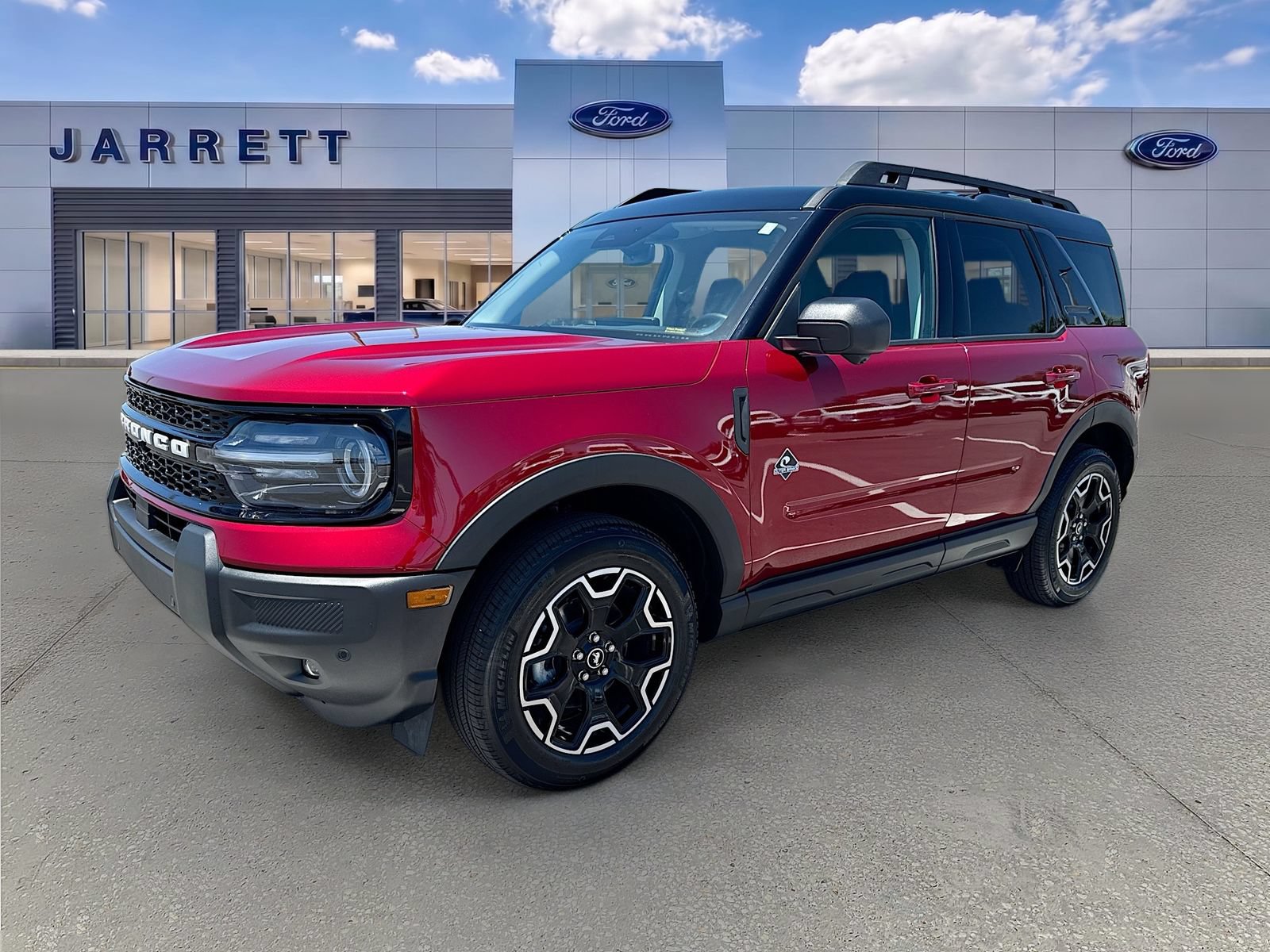 Certified 2025 Ford Bronco Sport Outer Banks w/ Outer Banks Tech Package+ AWD/4WD image 3
