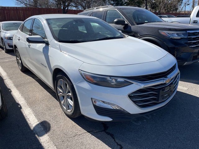 Used 2025 Chevrolet Malibu LT image 4