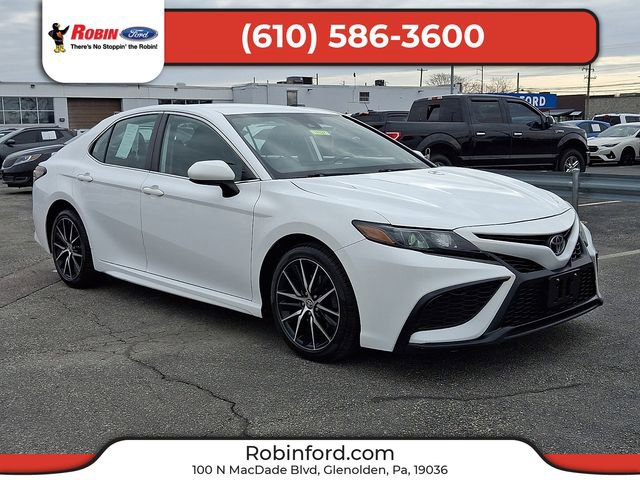 Used 2021 Toyota Camry SE