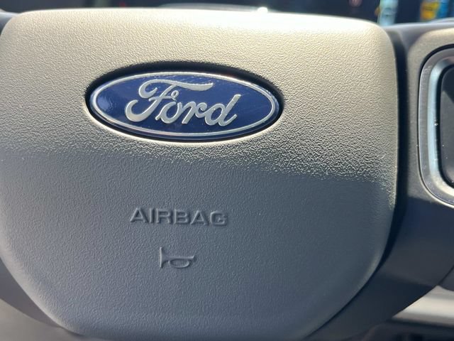 Certified 2025 Ford Expedition Active AWD/4WD image 40