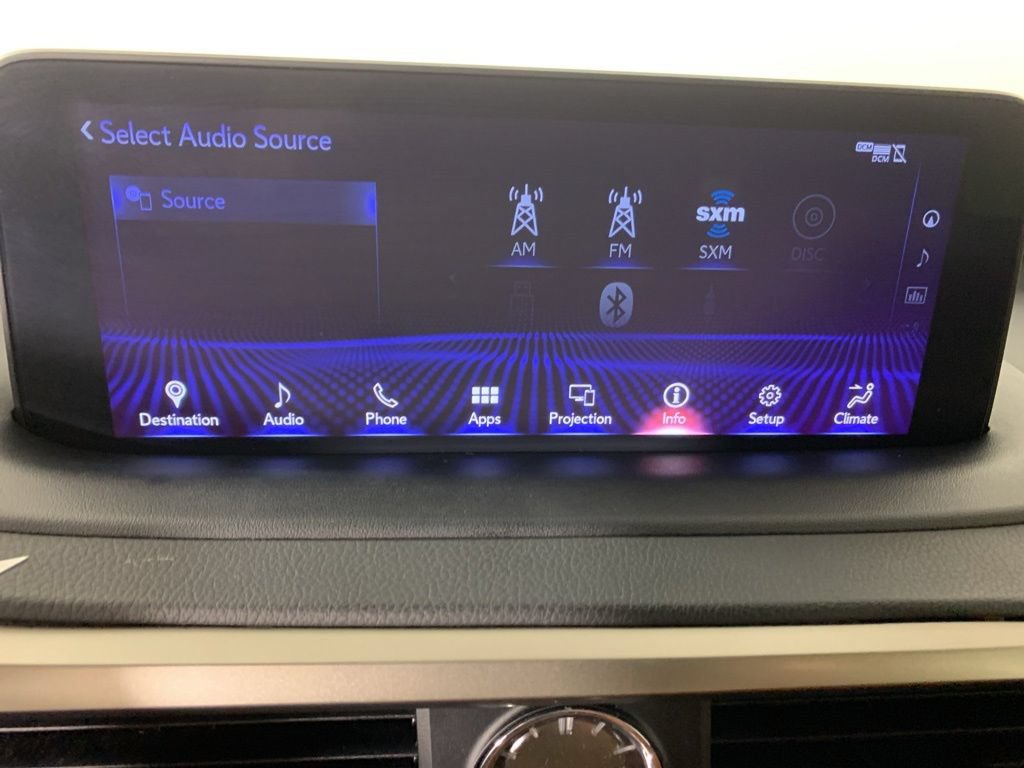 Used 2022 Lexus RX 450h AWD w/ Luxury Package image 25