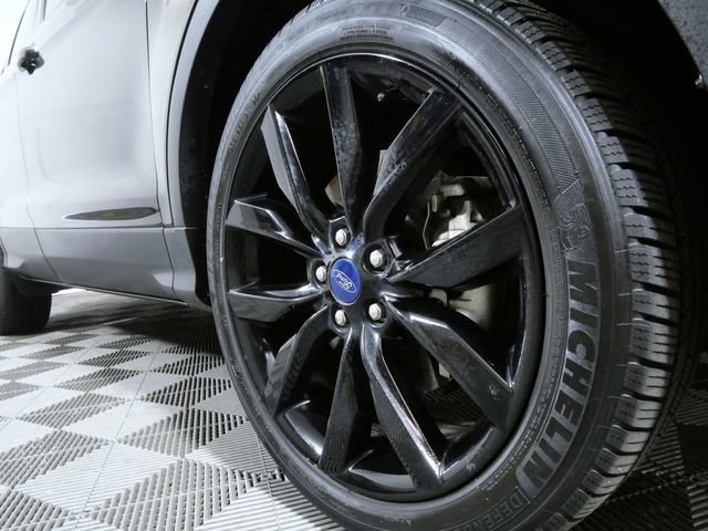 Certified 2019 Ford Escape Titanium AWD/4WD image 2