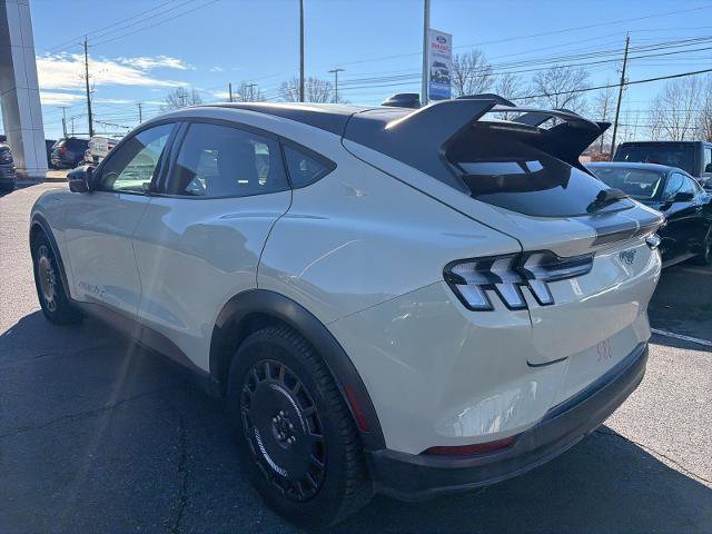 Certified 2025 Ford Mustang Mach-E GT image 3