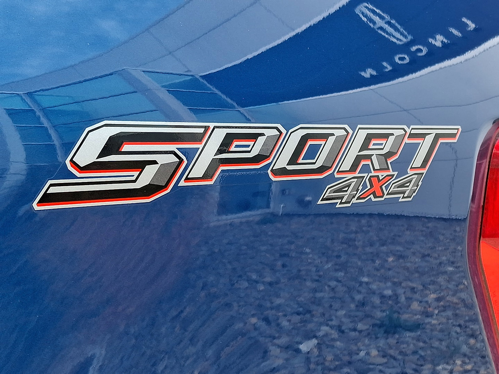 Certified 2022 Ford F150 XLT w/ Equipment Group 302A High image 30