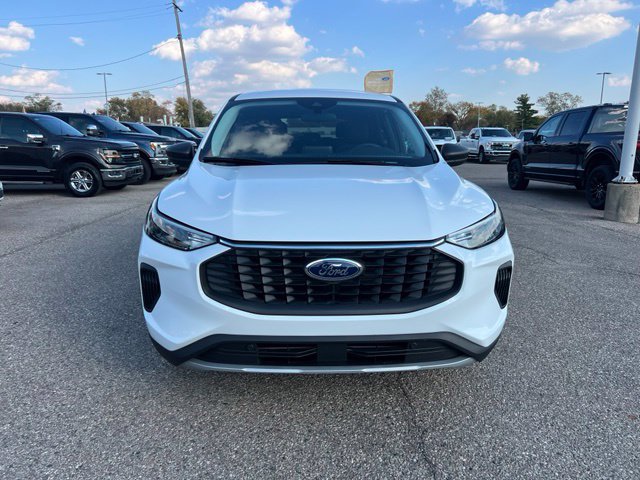 Certified 2023 Ford Escape Active AWD/4WD image 24
