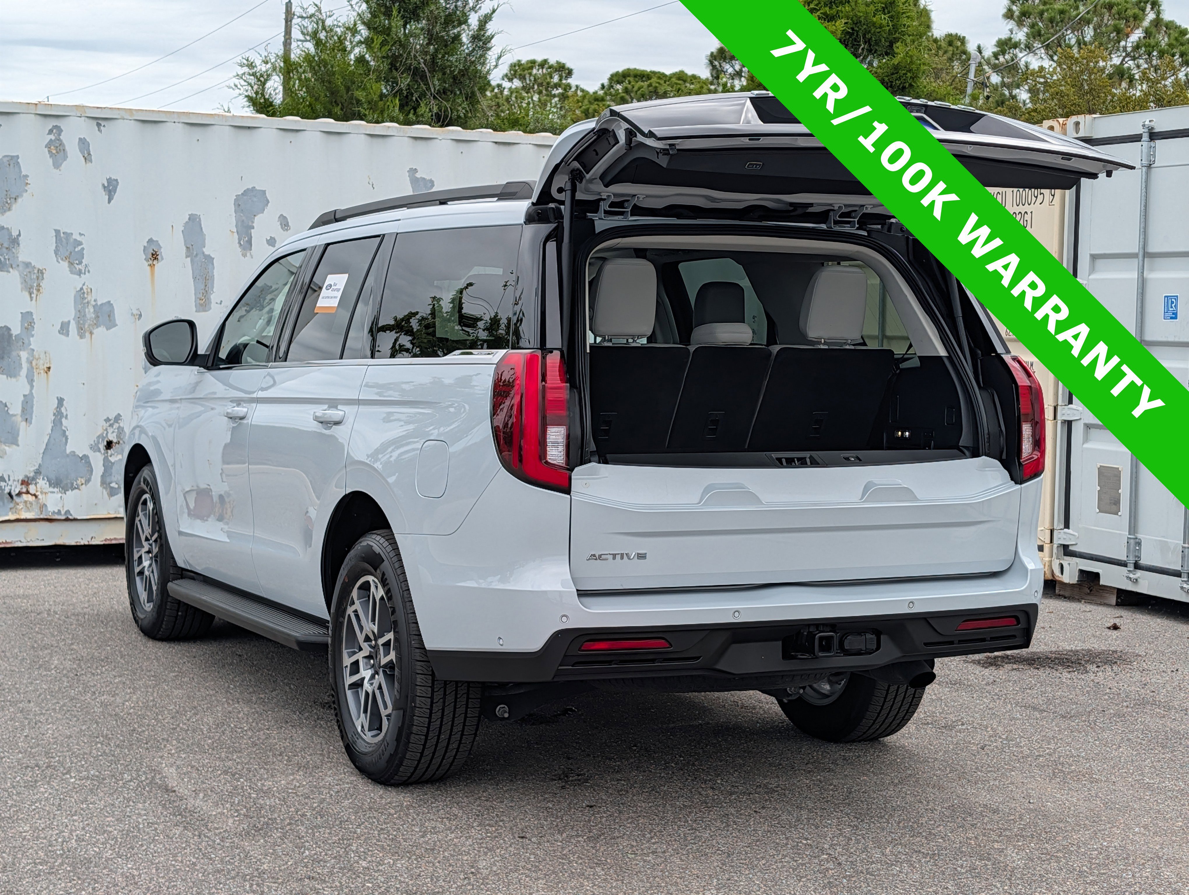 Certified 2025 Ford Expedition Active RWD image 13