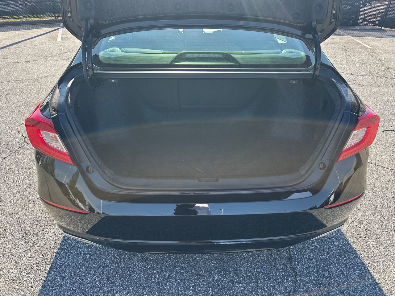 Used 2022 Honda Accord Sport Special Edition image 18
