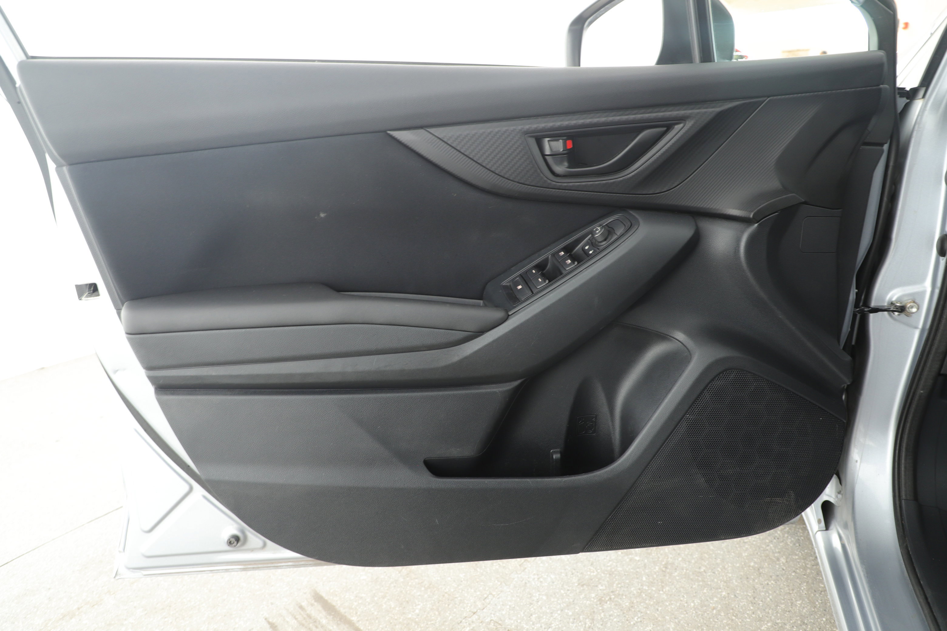 Used 2022 Subaru Impreza 2.0i image 8