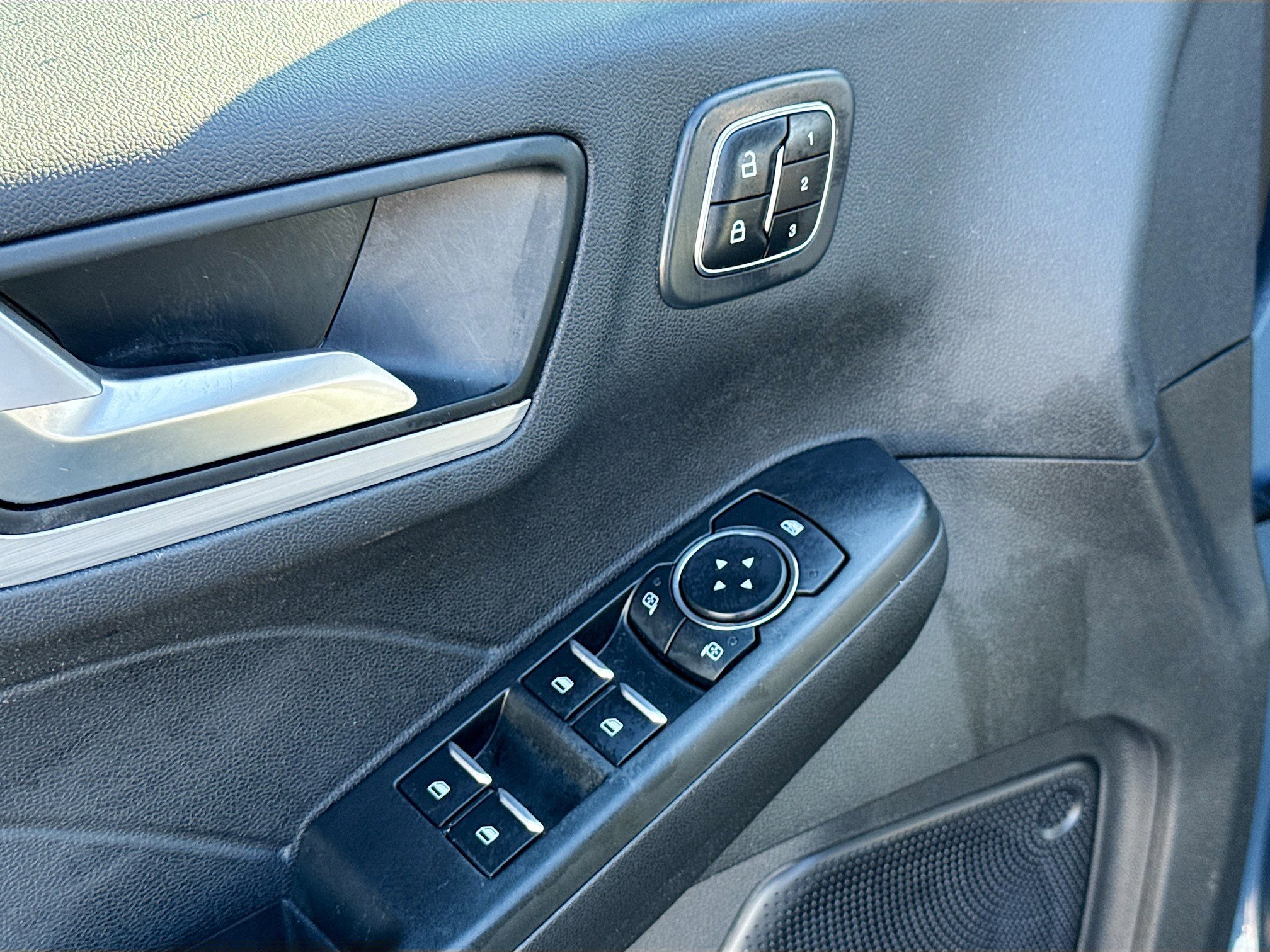 Certified 2023 Ford Escape Platinum image 11