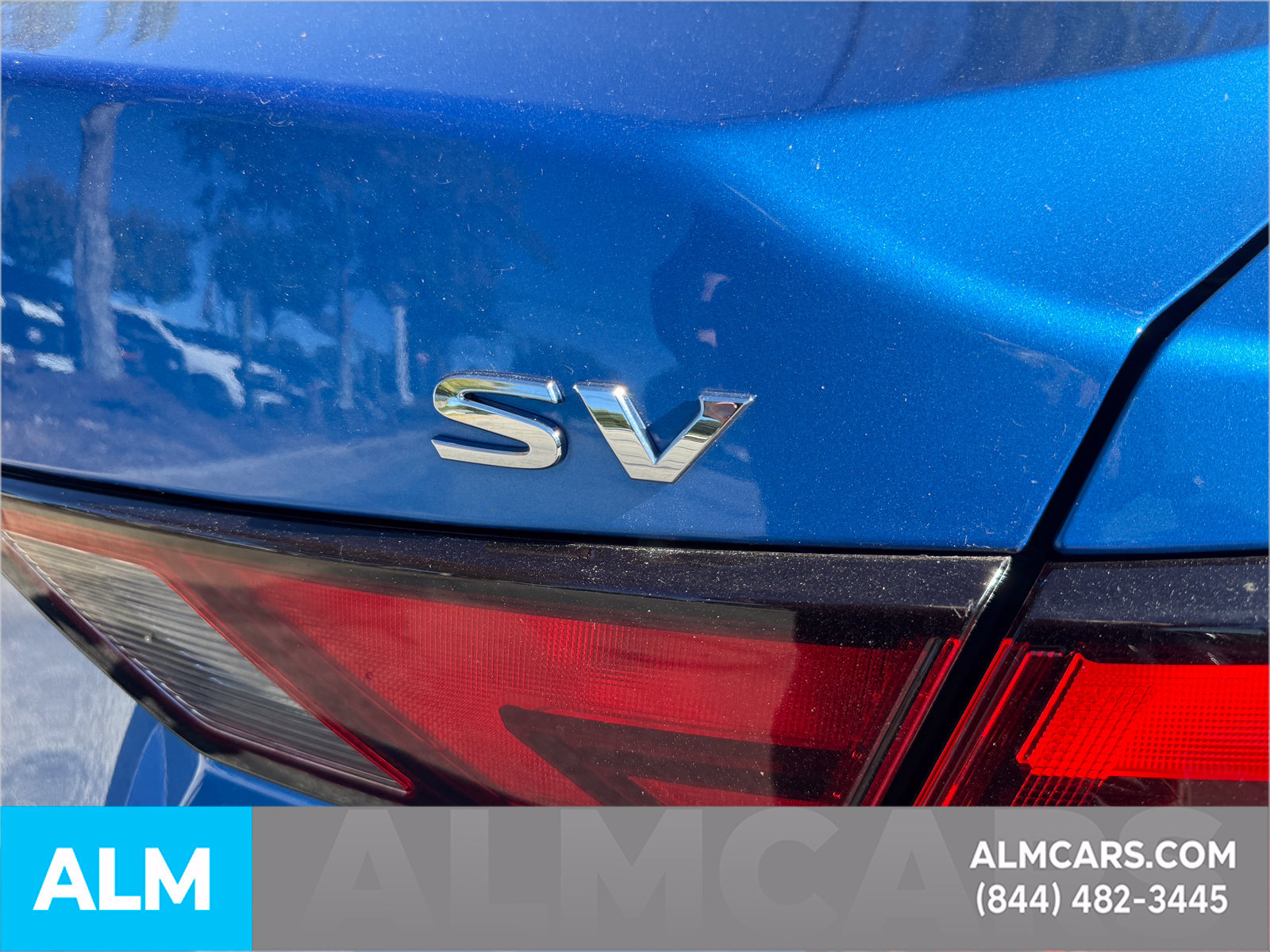 Used 2024 Nissan Sentra SV FWD image 6