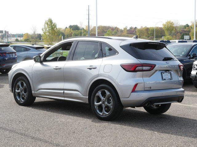 Certified 2024 Ford Escape ST-Line w/ Tech Pack #1 AWD/4WD image 5