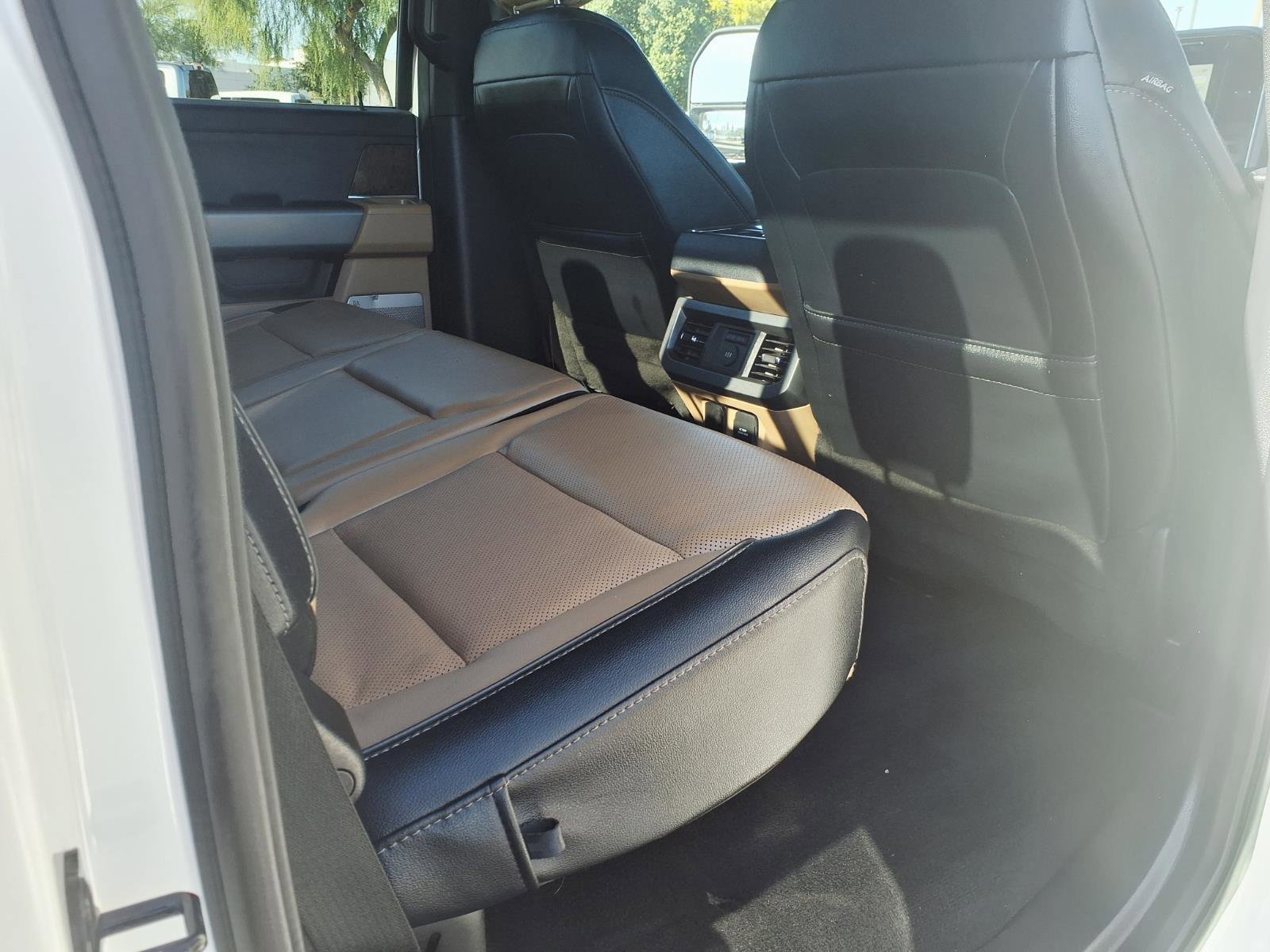 Certified 2023 Ford F250 Lariat w/ Lariat Ultimate Package image 13