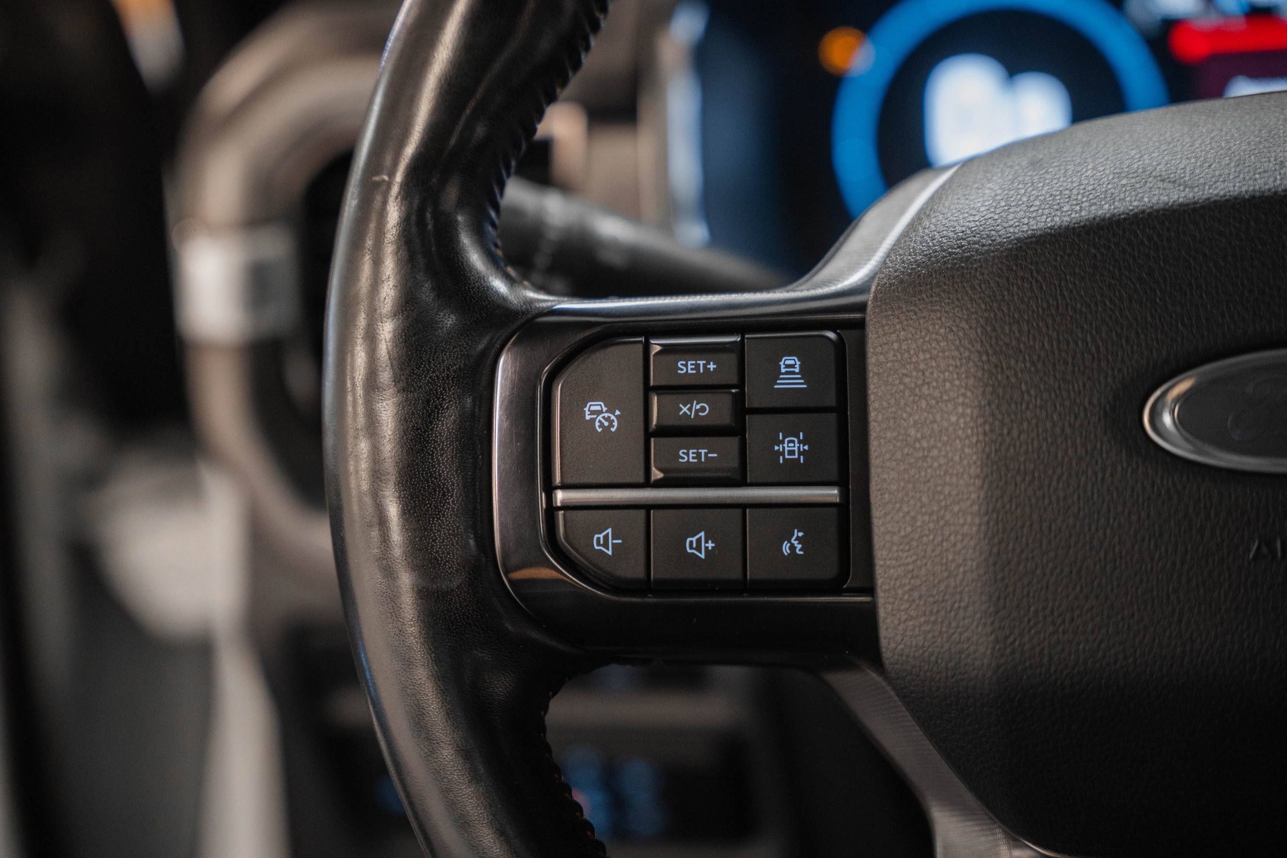 Certified 2023 Ford F150 Platinum w/ FX4 Off-Road Package image 36