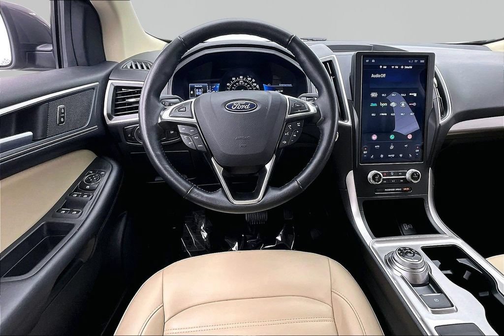 Certified 2024 Ford Edge SEL AWD/4WD image 5
