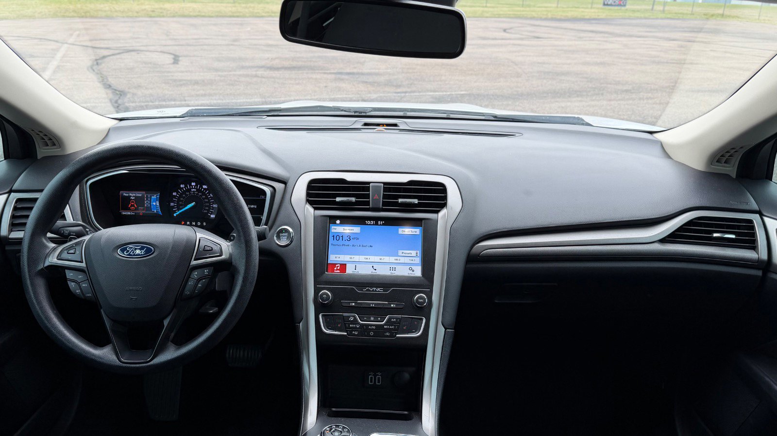Certified 2019 Ford Fusion SE AWD/4WD image 20