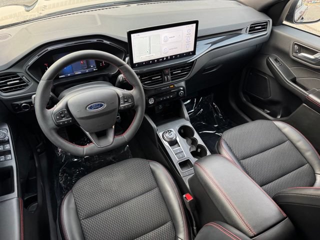 Certified 2023 Ford Escape ST-Line w/ Tech Pack #1 AWD/4WD image 10
