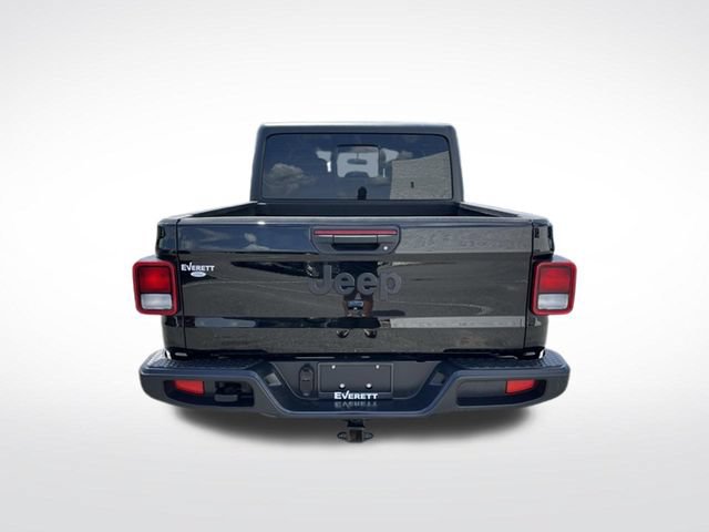 Used 2024 Jeep Gladiator Sport AWD/4WD image 7