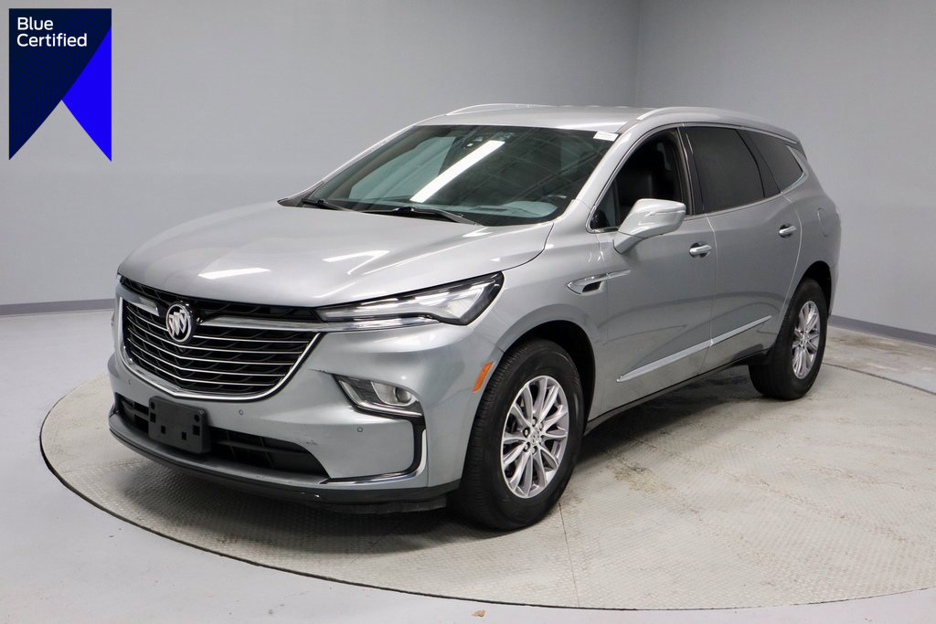Used 2024 Buick Enclave Premium image 1