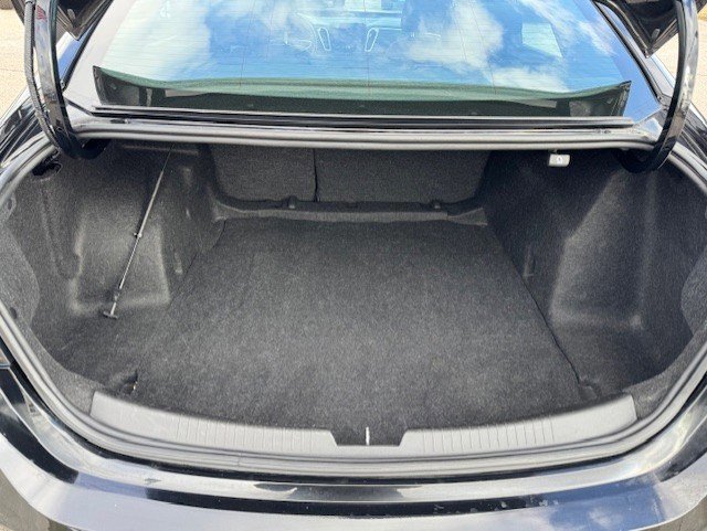 Used 2023 Chevrolet Malibu LT image 28