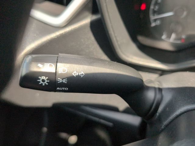 Used 2021 Toyota Corolla LE FWD image 25