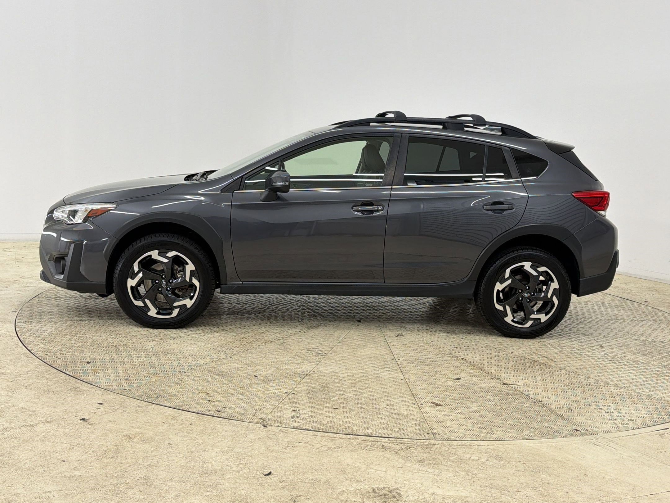 Used 2023 Subaru Crosstrek 2.5i Limited w/ Moonroof Package AWD/4WD video 2